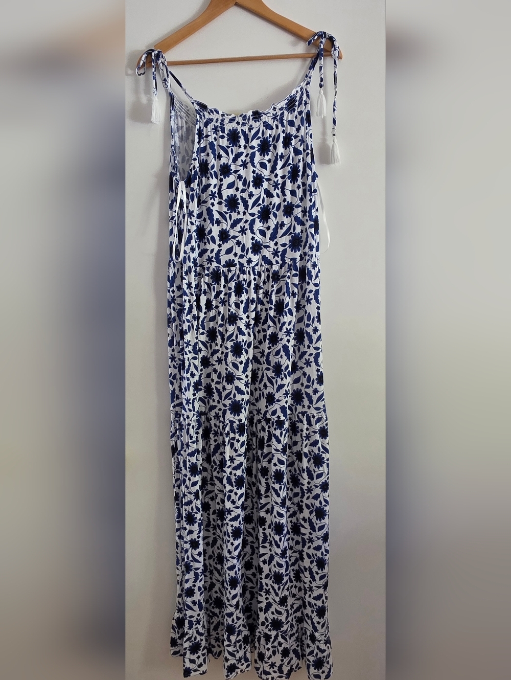 LOFT White Maxi Skirt with Navy Floral Print